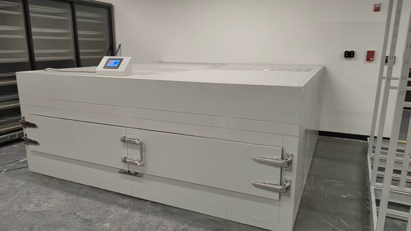 為長春市博物館打造的專業級恒溫恒濕房----守護珍貴稀有大型動物毛皮！